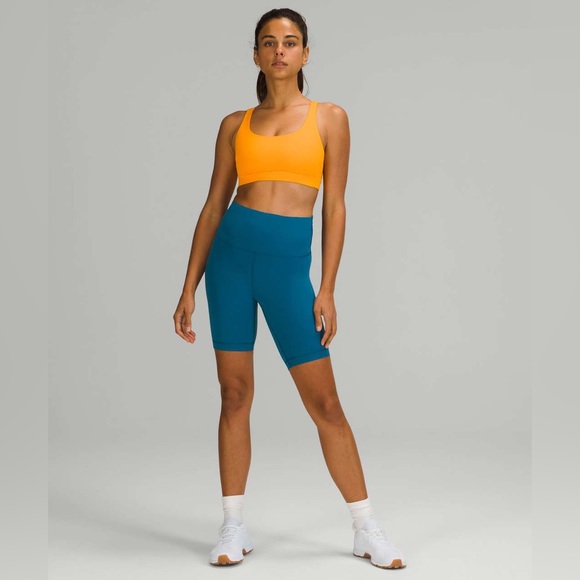 Lululemon Energy Bra Medium Support B-D Cup SZ 8 SOLD - Picture 2 of 8